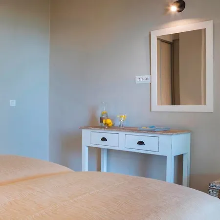 Beachfront Suites Lourdas Lourdata (Kefalonia)