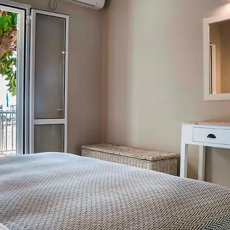 Apartmanhotel Beachfront Suites Lourdas